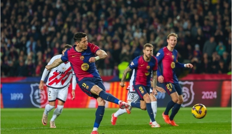 欧冠战报：麦肯尼、戴维联袂破门，尤文2-0轻取帕福斯