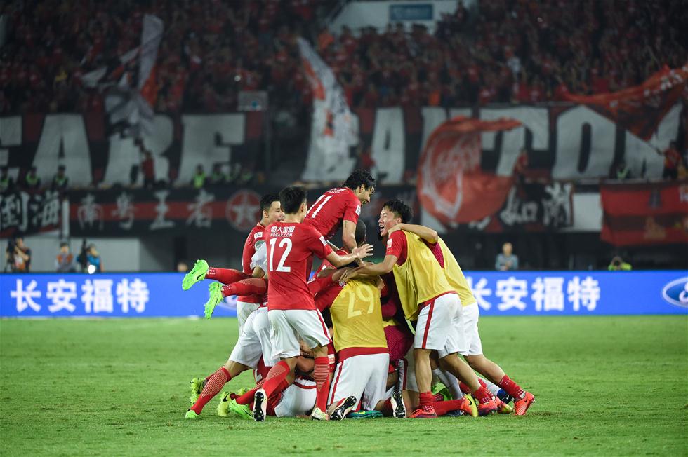 足球职业化的全球趋势