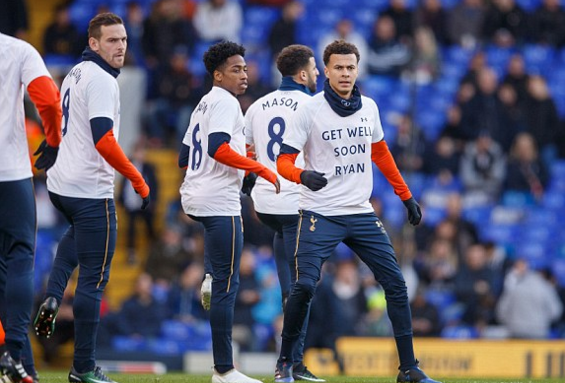 保加利亚传奇佩内夫被紧急送往肿瘤医院治疗，他曾患有睾丸癌