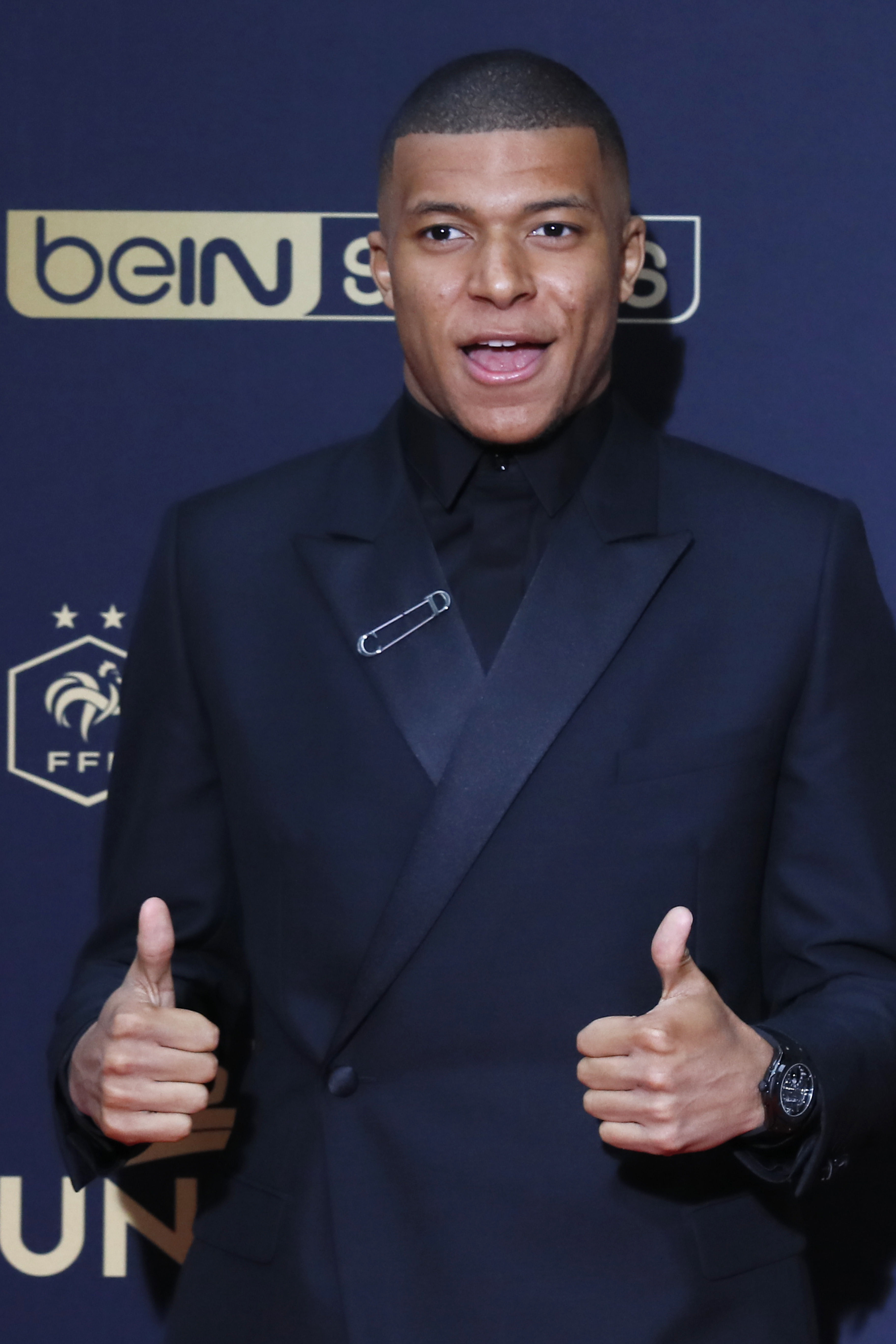 延续全运会火热状态！徐杰CBA杯首战独揽25分11助攻