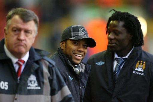 想念赛场，穆德里克晒斯坦福桥比赛照：圣诞快乐（穆德里克晒斯坦福桥比赛照送祝福：圣诞快乐，盼重返赛场）