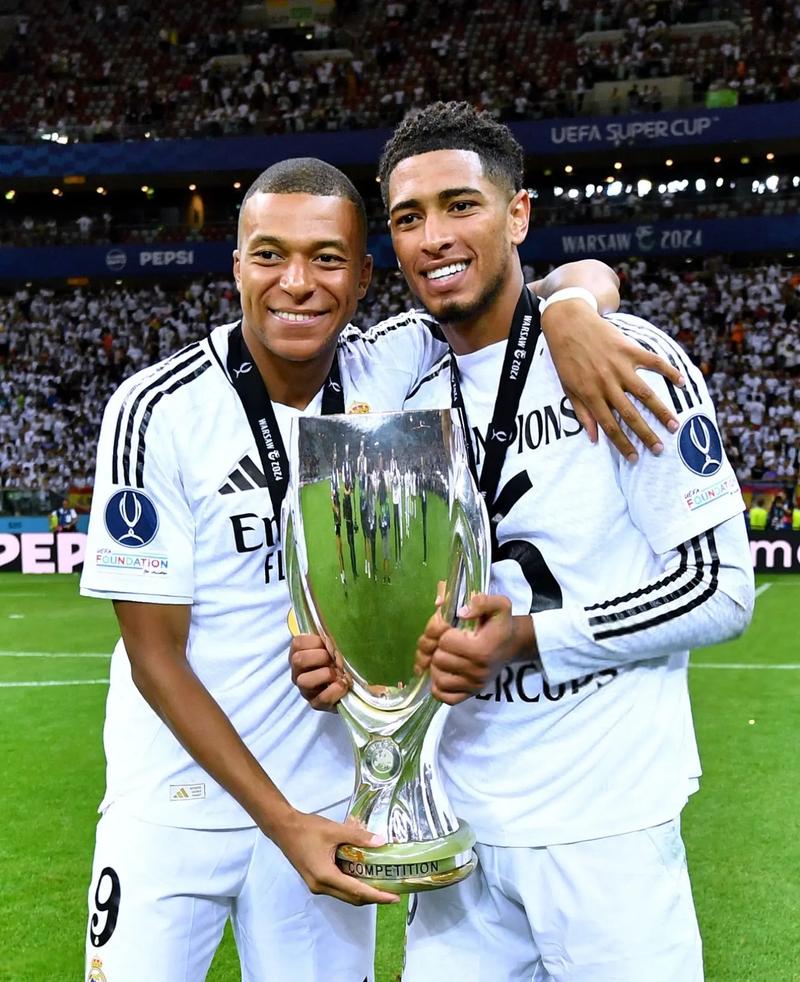 津媒：从伤势恢复进度看，巴顿和阿代米出战申花的前景不乐观（津媒：康复进展欠佳，巴顿与阿代米恐无缘战申花）